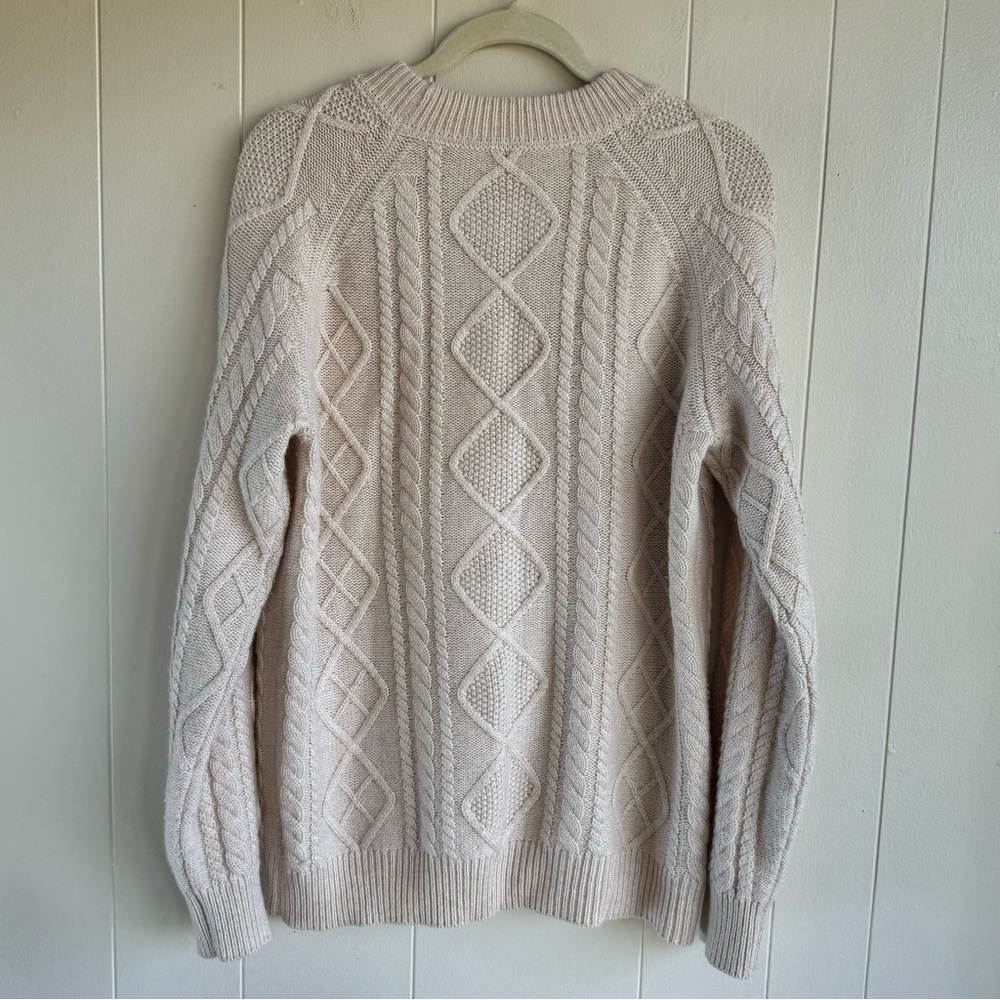 Merino Wool Cable Knit Cream Sweater, No Size Tag, Approximately size Large - Picture 3 of 10